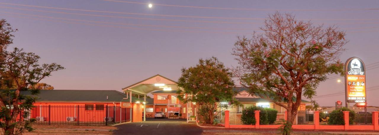 Across Country Motor Inn Dubbo Exteriör bild